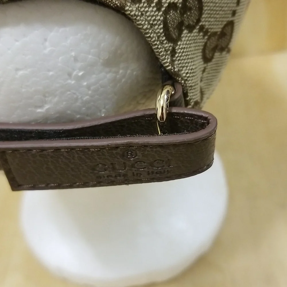 Gucci Monogram Snapbaback hat Unisex
